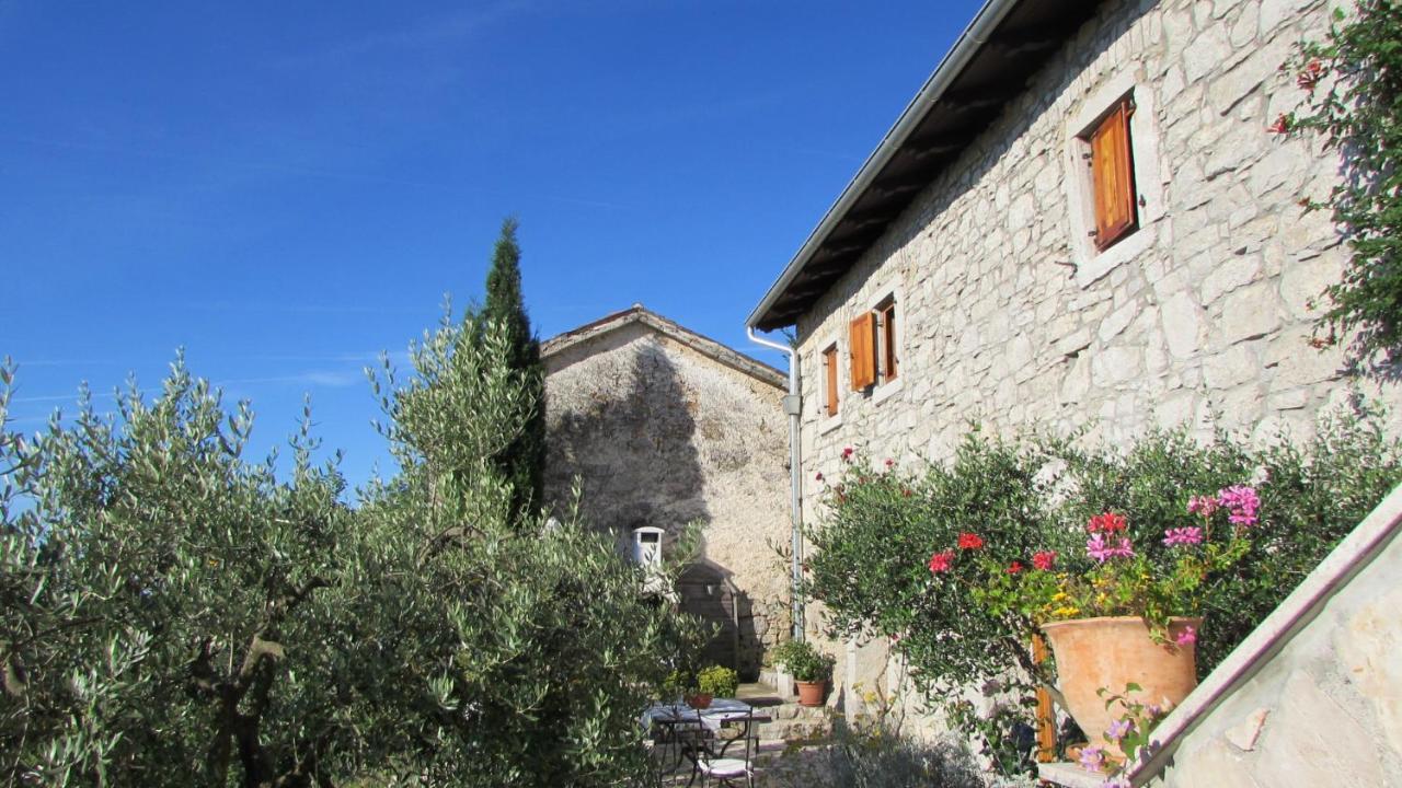 Vila Castella Poljane Exteriér fotografie